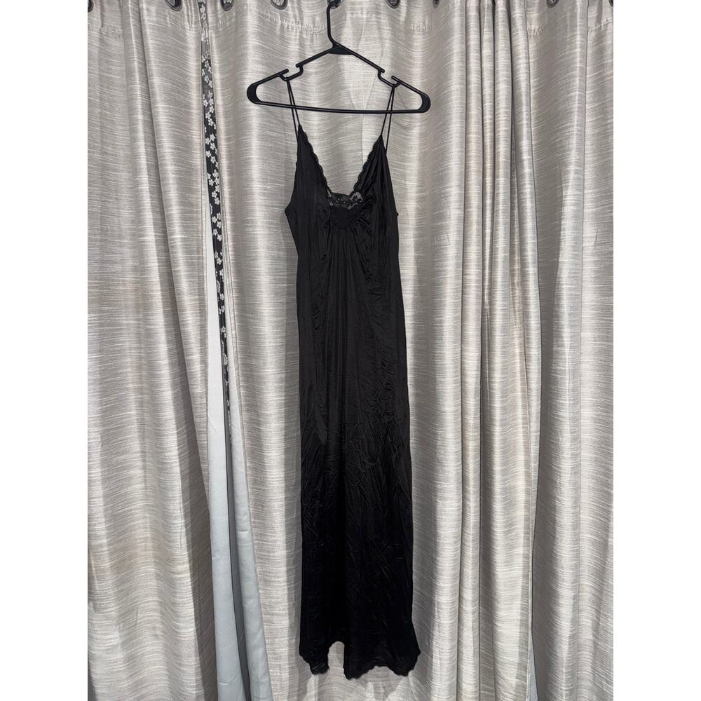 Vanity Fair Maxi Slip Dress Womens Medium Y2K Vintage USA Made Whimsigoth Lace